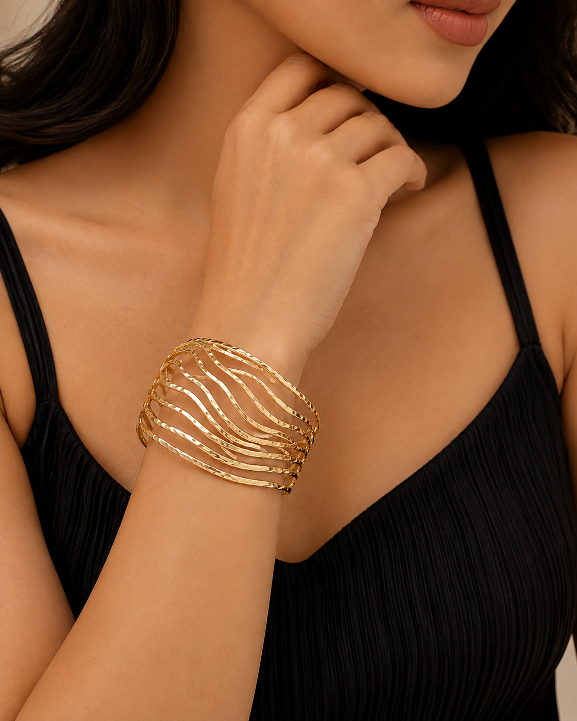 Waveline cuffs